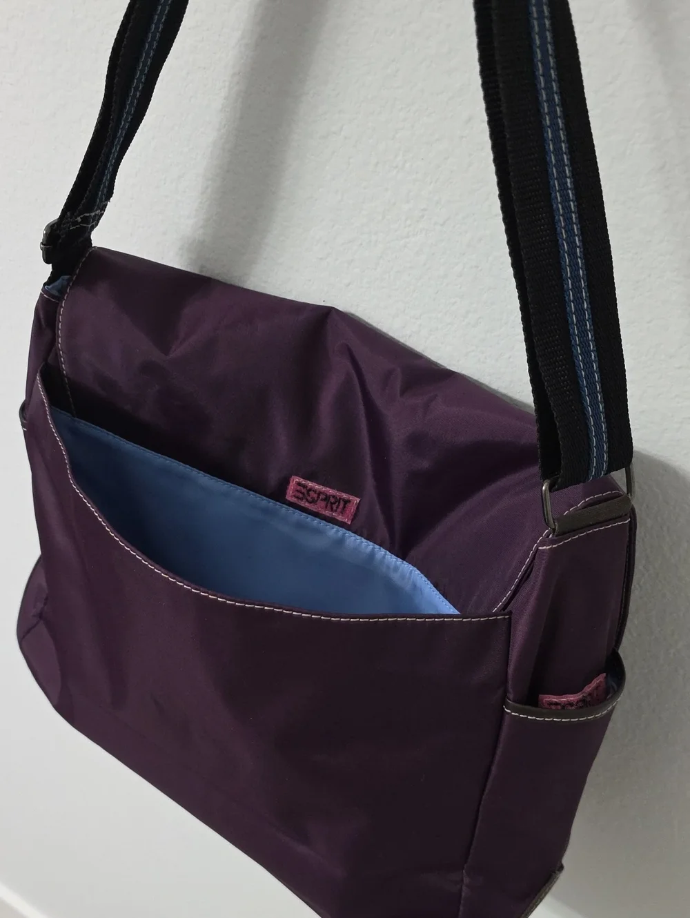 Esprit messenger bag
